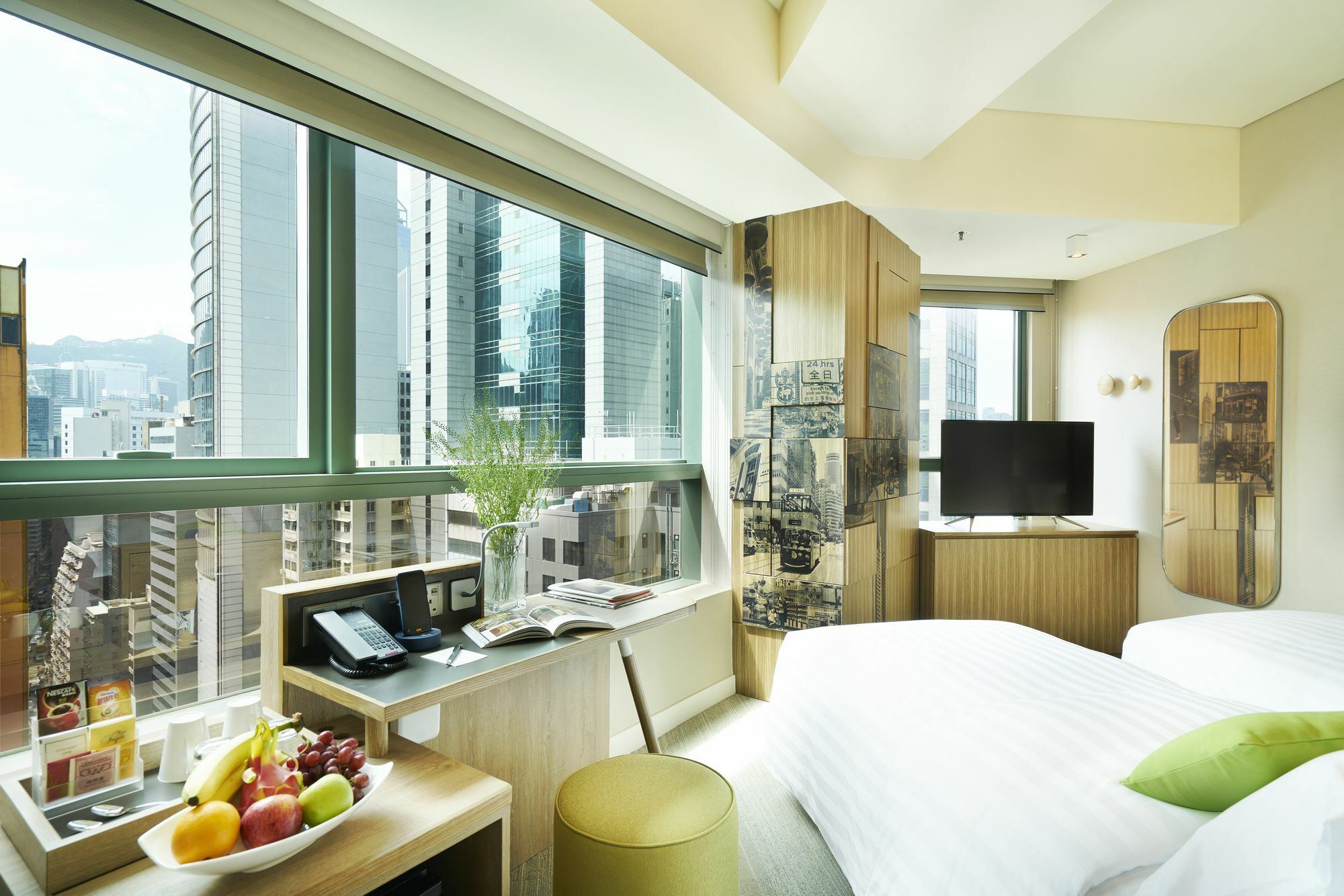 Hotel Ease Access Wan Chai Hongkong Exteriör bild
